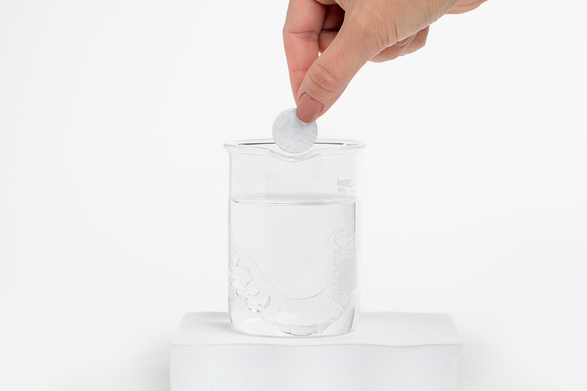 Fizzy Cleaning Tablets for Night Mouth Guards & Retainers Chomper Labs